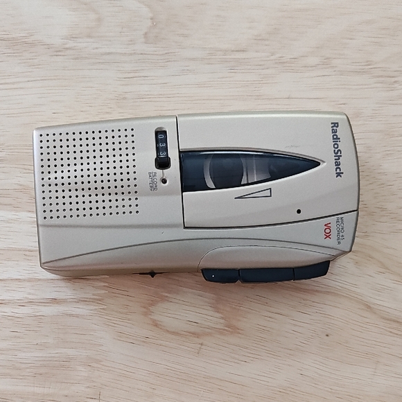 Radio Shack Other - Radio Shack Portable Cassette Recorder w. 4 mini cassettes